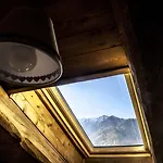 Le Petit Diffuso Отель *