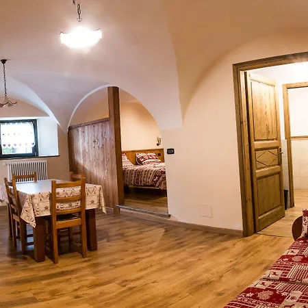 Le Petit Diffuso Hotel *