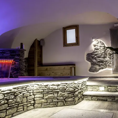 Le Petit Diffuso Hotel *